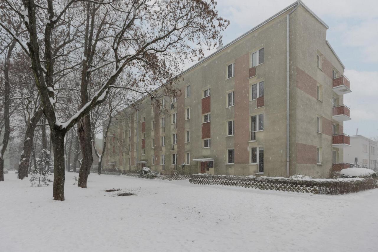 Warsaw Airport Studio Astronautow With Balcony By Renters Apartment Exterior photo